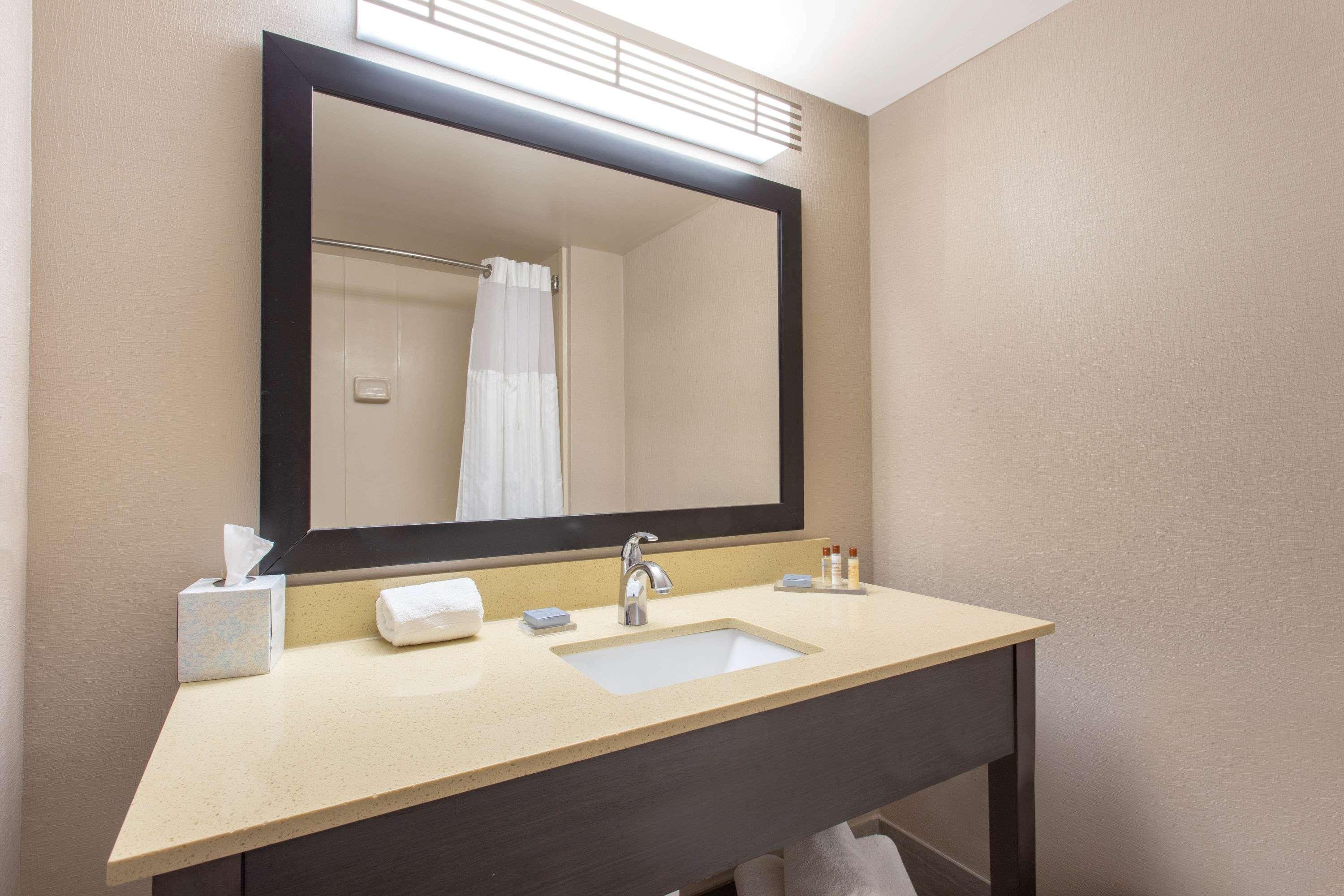 Wingate By Wyndham Indianapolis Airport Plainfield Hotel Ngoại thất bức ảnh