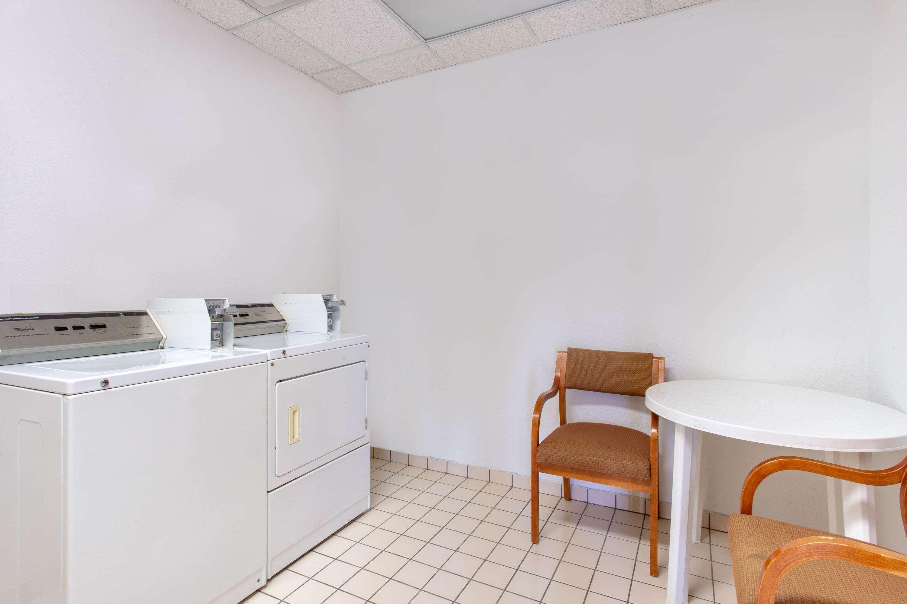 Wingate By Wyndham Indianapolis Airport Plainfield Hotel Ngoại thất bức ảnh
