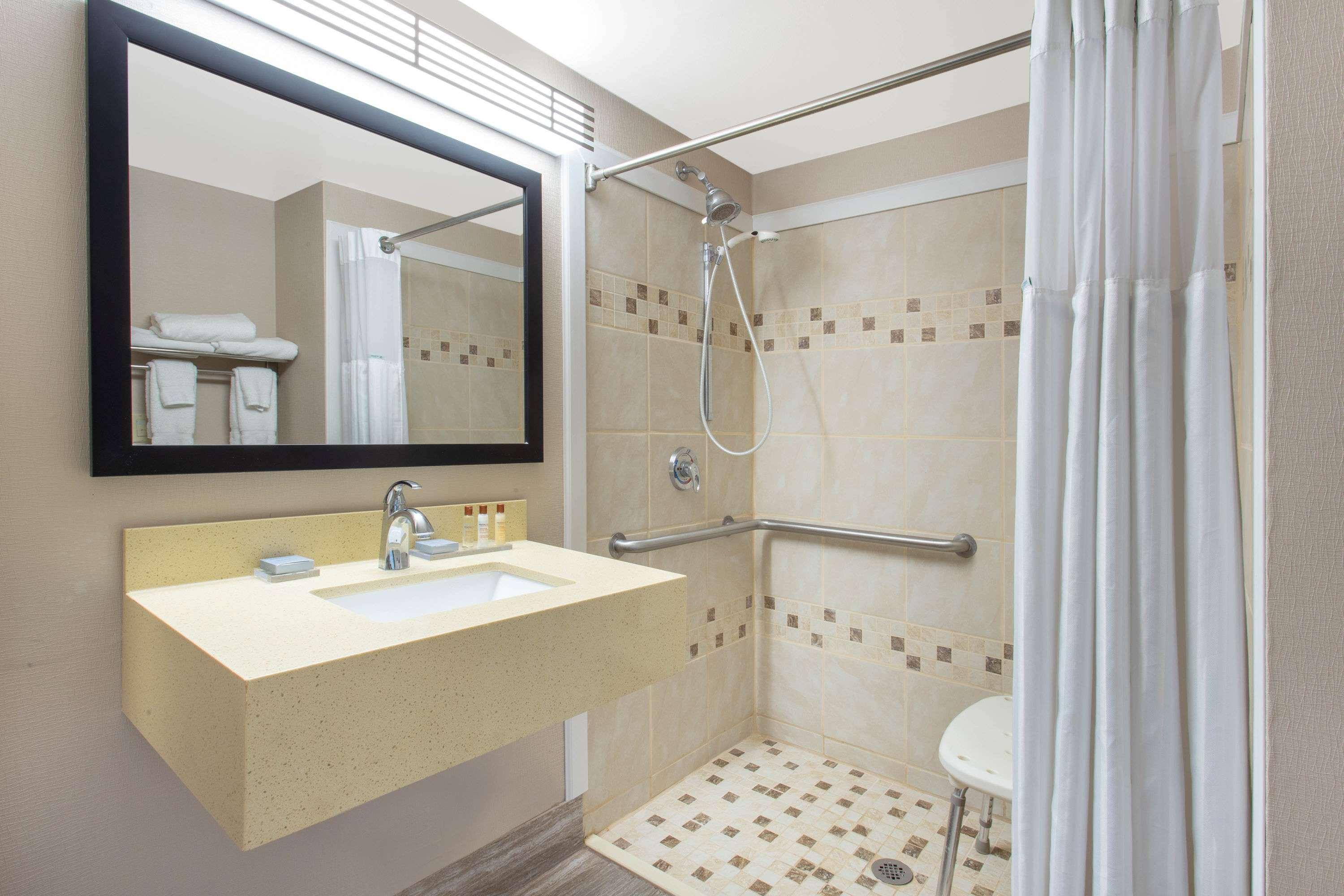 Wingate By Wyndham Indianapolis Airport Plainfield Hotel Ngoại thất bức ảnh