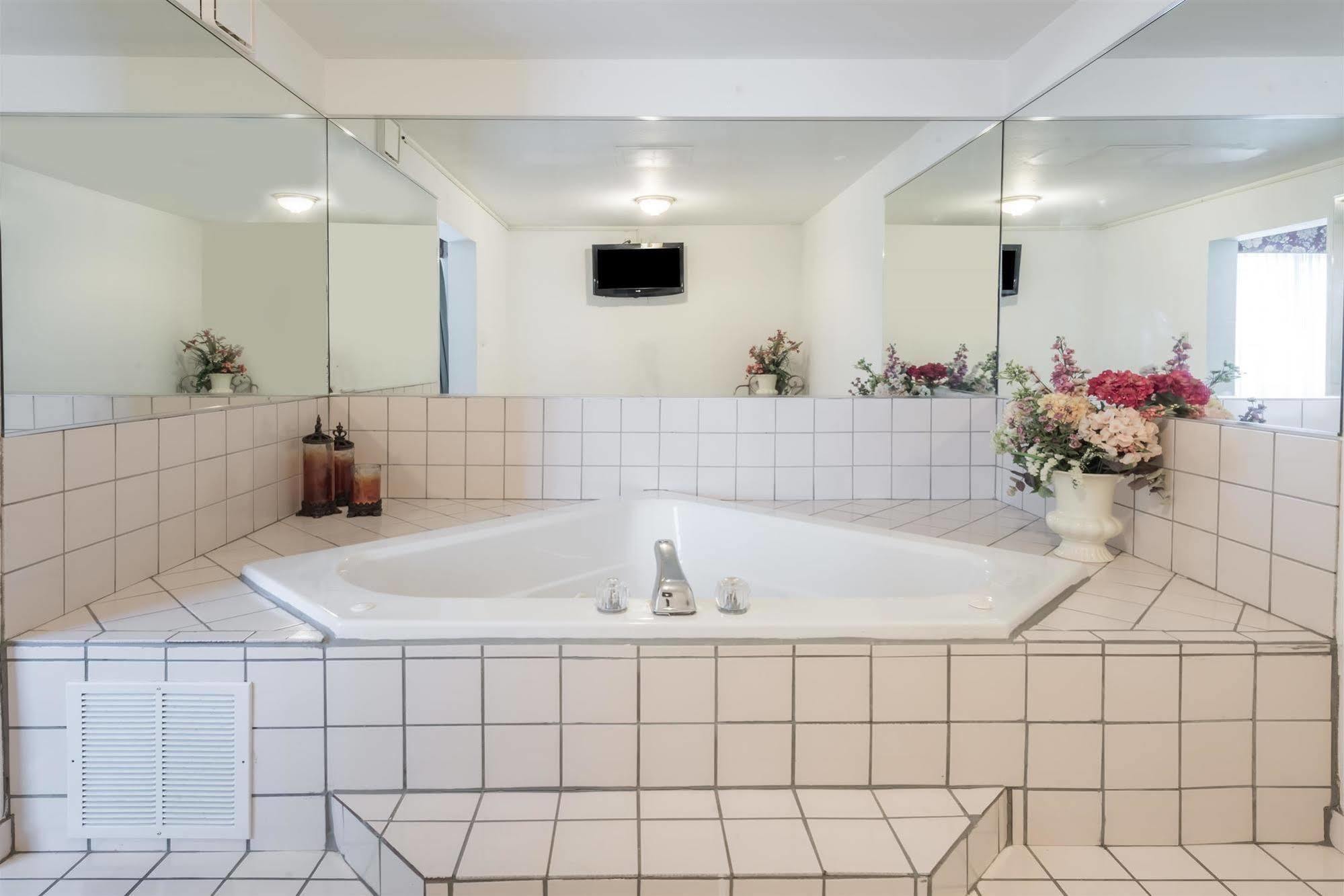 Wingate By Wyndham Indianapolis Airport Plainfield Hotel Ngoại thất bức ảnh